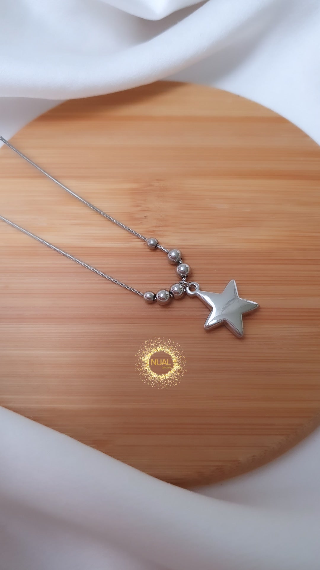 Collana Star