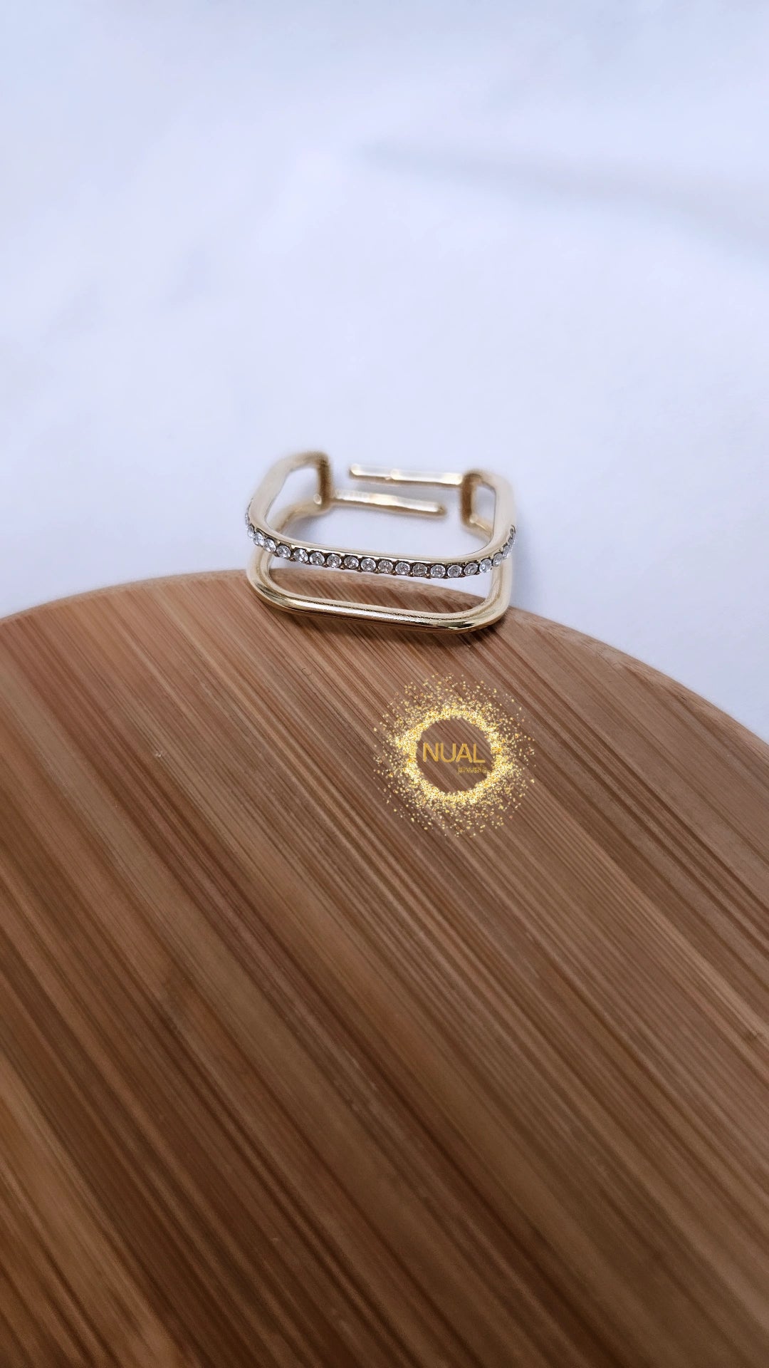 Anello Geometric